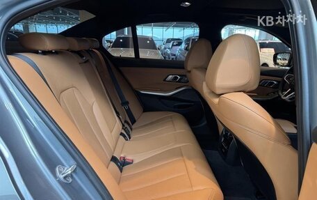 BMW 3 серия, 2024 год, 5 600 000 рублей, 17 фотография