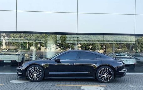 Porsche Taycan I, 2022 год, 8 052 334 рублей, 6 фотография