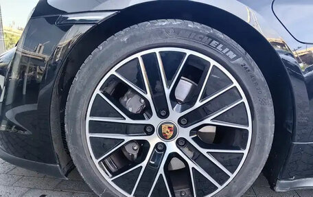 Porsche Taycan I, 2022 год, 8 052 334 рублей, 13 фотография