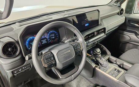 Toyota Land Cruiser Prado, 2024 год, 11 490 000 рублей, 21 фотография