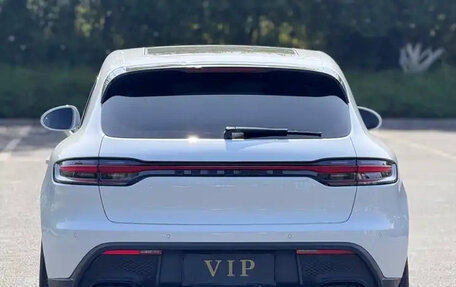 Porsche Macan I рестайлинг, 2022 год, 4 618 334 рублей, 2 фотография