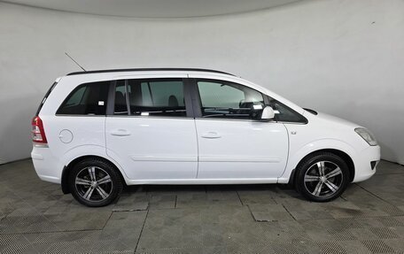 Opel Zafira B, 2011 год, 795 000 рублей, 4 фотография