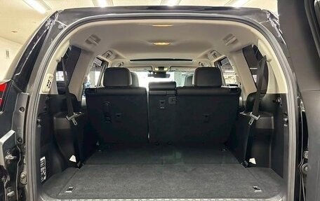 Toyota Land Cruiser Prado 150 рестайлинг 2, 2021 год, 3 514 123 рублей, 11 фотография