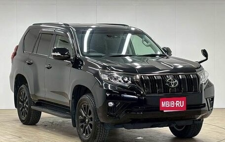 Toyota Land Cruiser Prado 150 рестайлинг 2, 2021 год, 3 514 123 рублей, 12 фотография