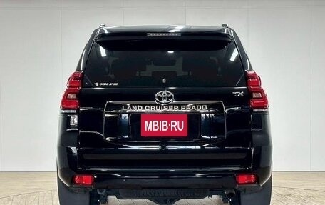 Toyota Land Cruiser Prado 150 рестайлинг 2, 2021 год, 3 514 123 рублей, 24 фотография