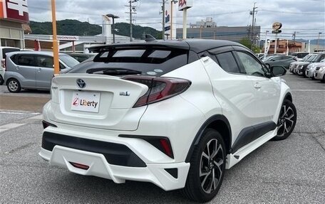 Toyota C-HR I рестайлинг, 2022 год, 1 721 000 рублей, 6 фотография