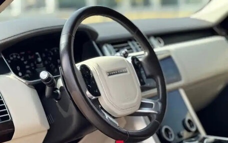 Land Rover Range Rover IV рестайлинг, 2022 год, 11 910 334 рублей, 9 фотография
