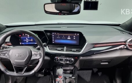Chevrolet Trax, 2023 год, 1 985 000 рублей, 7 фотография