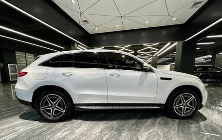 Mercedes-Benz EQC, 2022 год, 3 050 000 рублей, 8 фотография