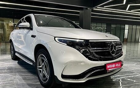 Mercedes-Benz EQC, 2022 год, 3 050 000 рублей, 3 фотография