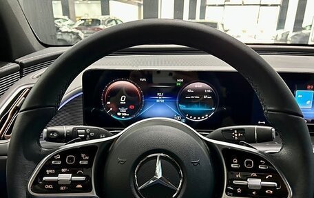 Mercedes-Benz EQC, 2022 год, 3 050 000 рублей, 16 фотография