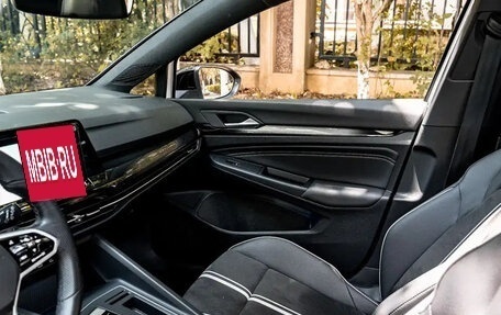 Volkswagen Golf VIII, 2022 год, 1 699 123 рублей, 9 фотография