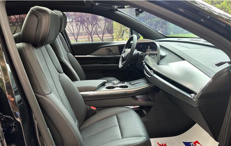 Cadillac XT5, 2025 год, 4 400 000 рублей, 9 фотография