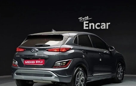 Hyundai Kona I, 2022 год, 1 505 000 рублей, 2 фотография