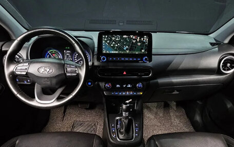 Hyundai Kona I, 2022 год, 1 505 000 рублей, 5 фотография