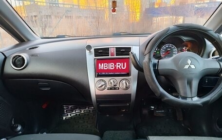 Mitsubishi Colt VI рестайлинг, 2009 год, 580 000 рублей, 8 фотография