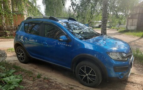 Renault Sandero II рестайлинг, 2018 год, 1 320 000 рублей, 4 фотография