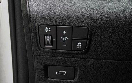 KIA K5, 2021 год, 2 300 000 рублей, 16 фотография