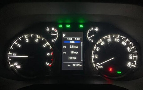 Toyota Land Cruiser Prado 150 рестайлинг 2, 2021 год, 3 450 000 рублей, 18 фотография