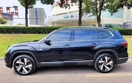 Volkswagen Teramont I, 2022 год, 3 150 000 рублей, 3 фотография