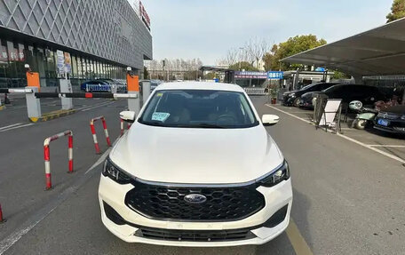 Ford Escort, 2021 год, 1 055 334 рублей, 3 фотография