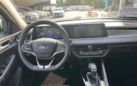 Ford Escort, 2021 год, 1 055 334 рублей, 7 фотография