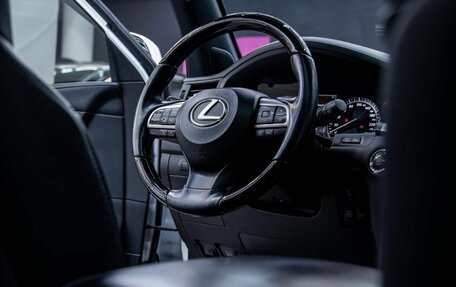 Lexus LX III, 2017 год, 7 850 000 рублей, 17 фотография