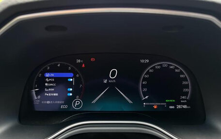 Toyota Avalon, 2022 год, 3 050 000 рублей, 14 фотография