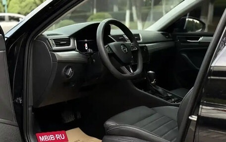 Skoda Superb III рестайлинг, 2021 год, 2 150 000 рублей, 8 фотография
