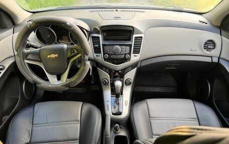 Chevrolet Cruze II, 2012 год, 890 000 рублей, 21 фотография