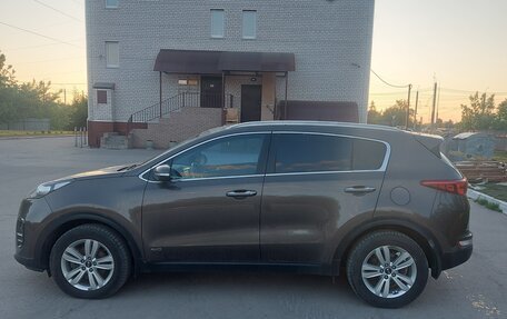 KIA Sportage IV рестайлинг, 2017 год, 2 550 000 рублей, 14 фотография