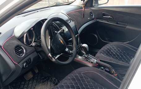 Chevrolet Cruze II, 2013 год, 825 000 рублей, 7 фотография
