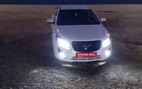 Chevrolet Cruze II, 2013 год, 825 000 рублей, 9 фотография