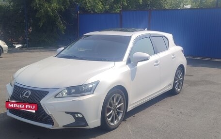 Lexus CT I рестайлинг, 2014 год, 1 500 000 рублей, 29 фотография