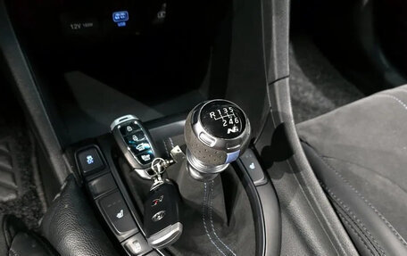 Hyundai Veloster II, 2022 год, 2 240 334 рублей, 7 фотография
