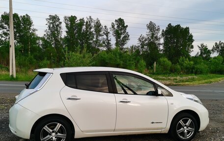 Nissan Leaf I, 2015 год, 670 000 рублей, 3 фотография