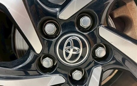 Toyota C-HR I рестайлинг, 2022 год, 1 598 000 рублей, 20 фотография