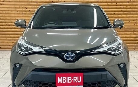 Toyota C-HR I рестайлинг, 2022 год, 1 598 000 рублей, 23 фотография