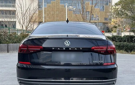 Volkswagen Passat B8 рестайлинг, 2020 год, 1 650 000 рублей, 6 фотография