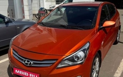 Hyundai Solaris II рестайлинг, 2015 год, 760 000 рублей, 1 фотография