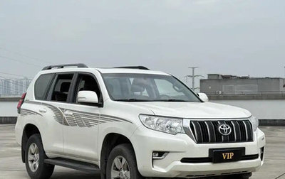 Toyota Land Cruiser Prado 150 рестайлинг 2, 2020 год, 7 000 000 рублей, 1 фотография