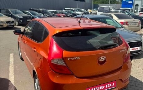 Hyundai Solaris II рестайлинг, 2015 год, 760 000 рублей, 3 фотография