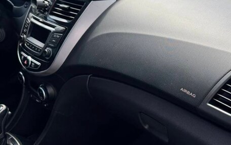 Hyundai Solaris II рестайлинг, 2015 год, 760 000 рублей, 10 фотография