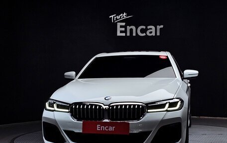 BMW 5 серия, 2021 год, 3 984 000 рублей, 3 фотография