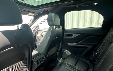 Jaguar F-Pace, 2016 год, 2 900 000 рублей, 6 фотография