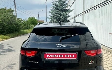 Jaguar F-Pace, 2016 год, 2 900 000 рублей, 3 фотография