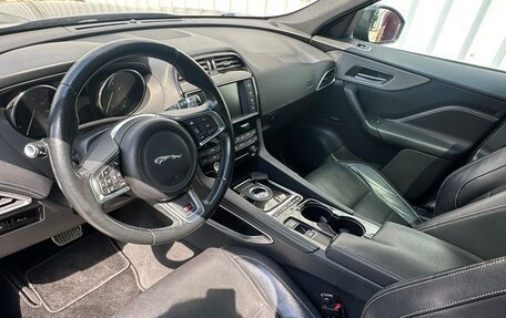 Jaguar F-Pace, 2016 год, 2 900 000 рублей, 9 фотография