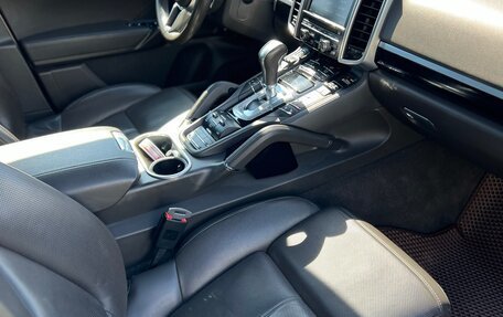 Porsche Cayenne III, 2016 год, 4 200 000 рублей, 5 фотография