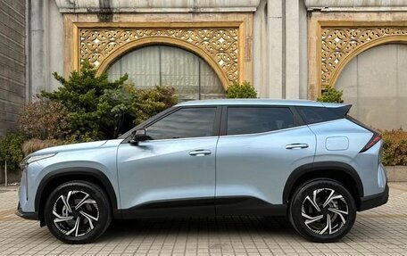Geely Atlas, 2023 год, 2 100 548 рублей, 8 фотография