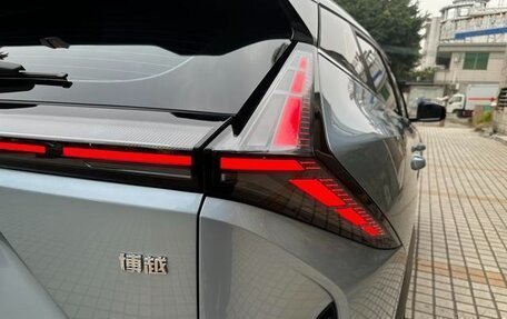 Geely Atlas, 2023 год, 2 100 548 рублей, 6 фотография